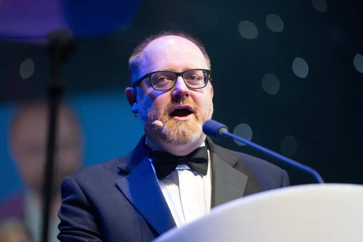 Award host Jonathan Swift