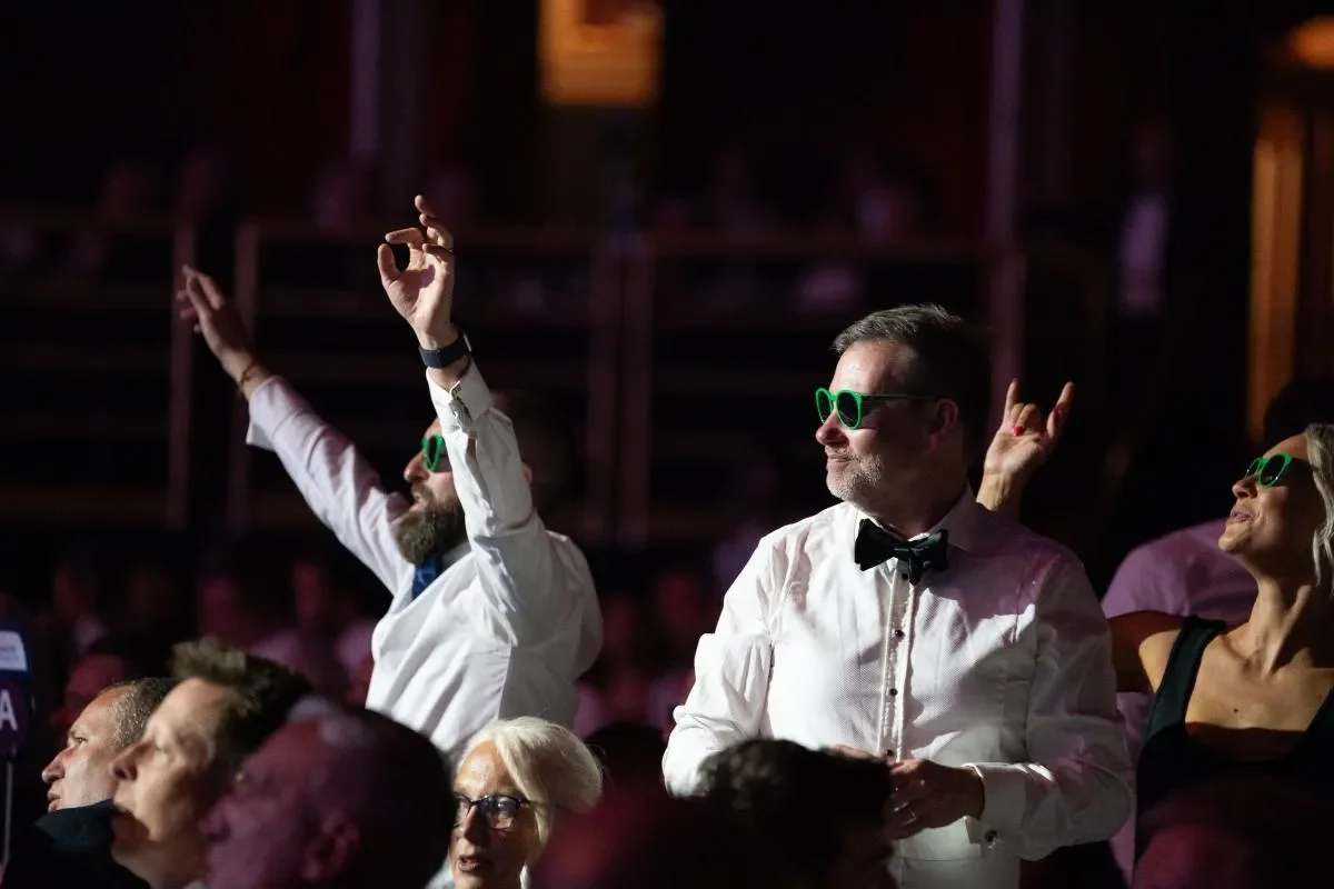 Award attendees cheering